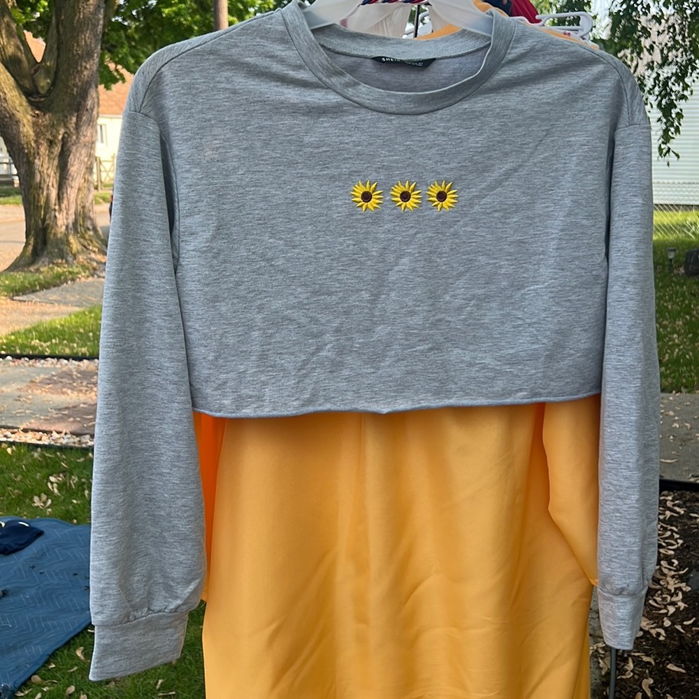 Shein sunflower crop top